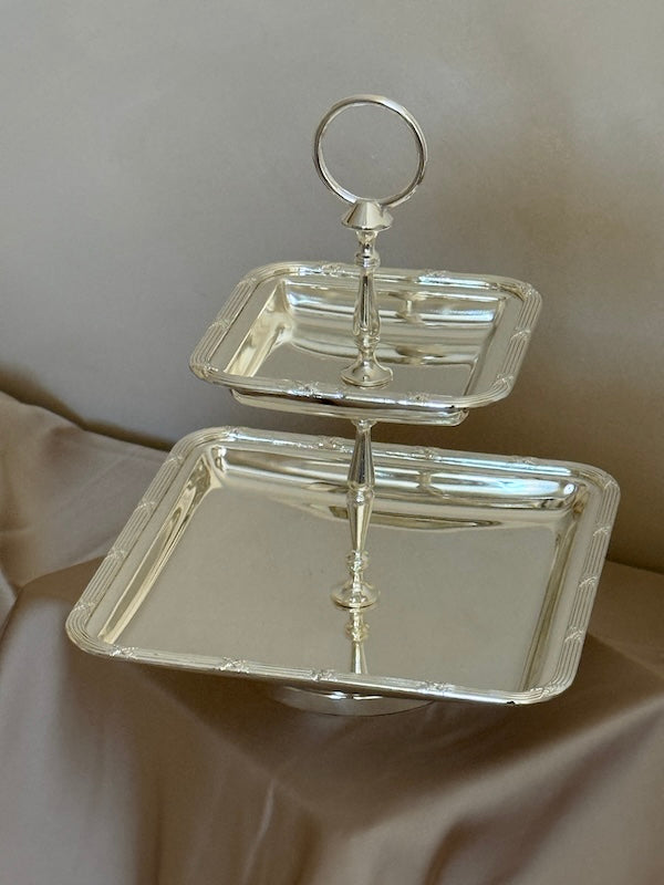 Château Two-Tier Square Silver-Plated Stand