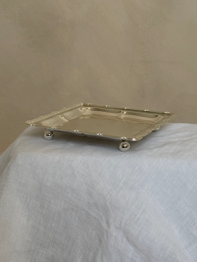 Château Small Square Silver-Plated Tray with Delicate Embellishments