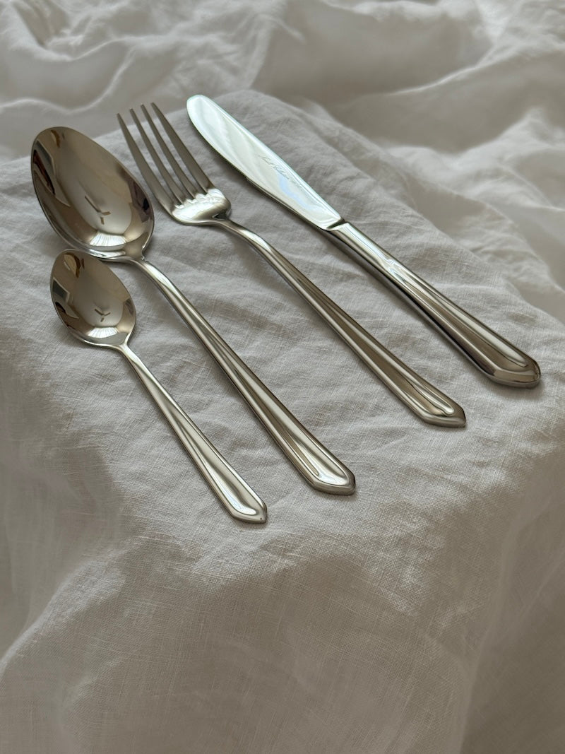 Clichy 24-Piece Cutlery Set – Stainless Steel 18/10
